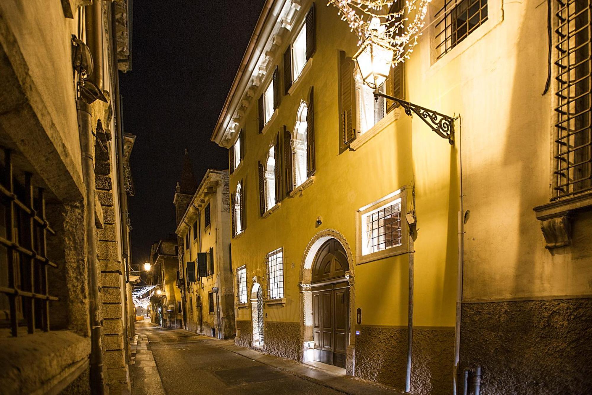 Residenza Palazzo Brenzoni Verona Exterior foto